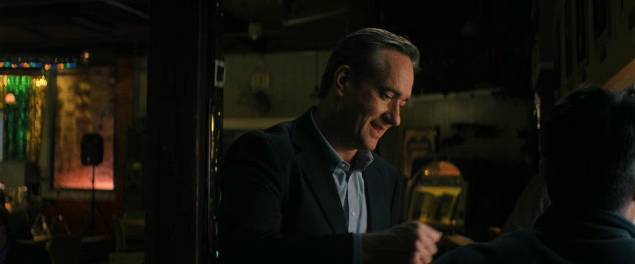 Holland (2025) AMZN.WEB-DL [hi, en] 720p 8bit HEVC HEVC AAC 2.0 [eng].mkv_snapshot_01.05.09.833